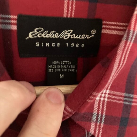 Eddie Bauer Red Plaid Mens LS Button Down Size Medium M - Picture 3 of 3